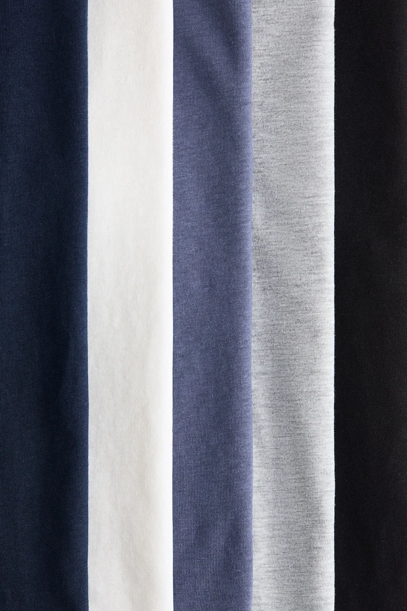 اتش اند ام تي-شيرت قطني- عبوة من 5 قطع